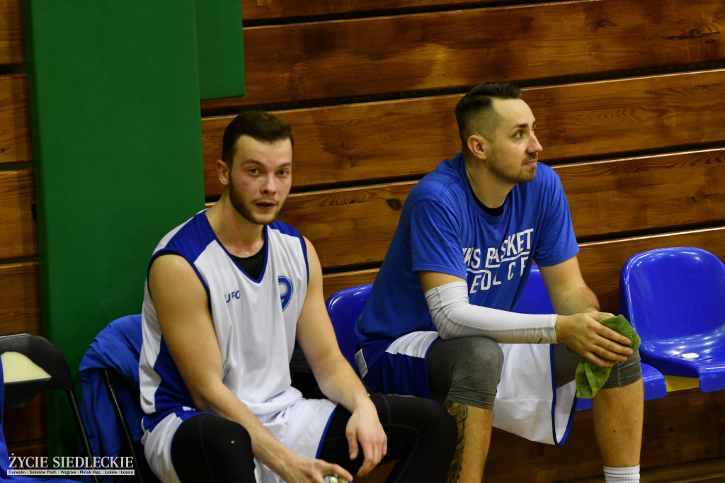 Basket ograł Hutnika