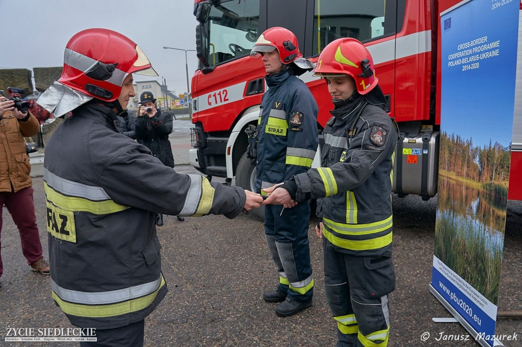 Nowe samochody dla siedleckiej straży