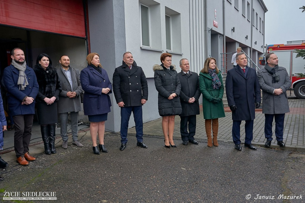 Nowe samochody dla siedleckiej straży