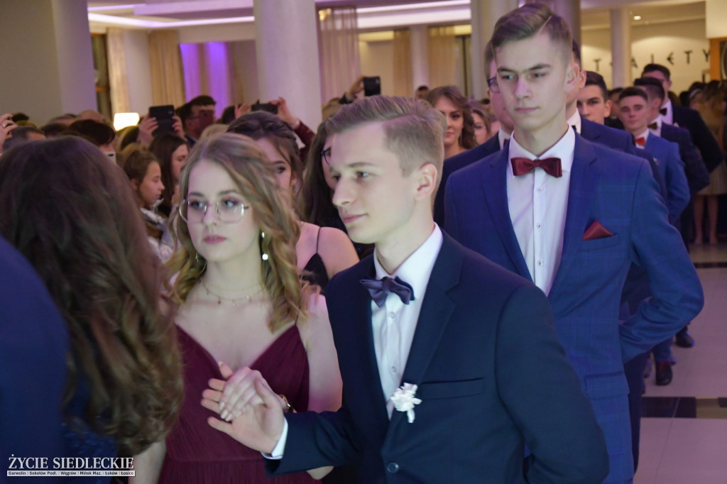 Studniówka w Prusie
