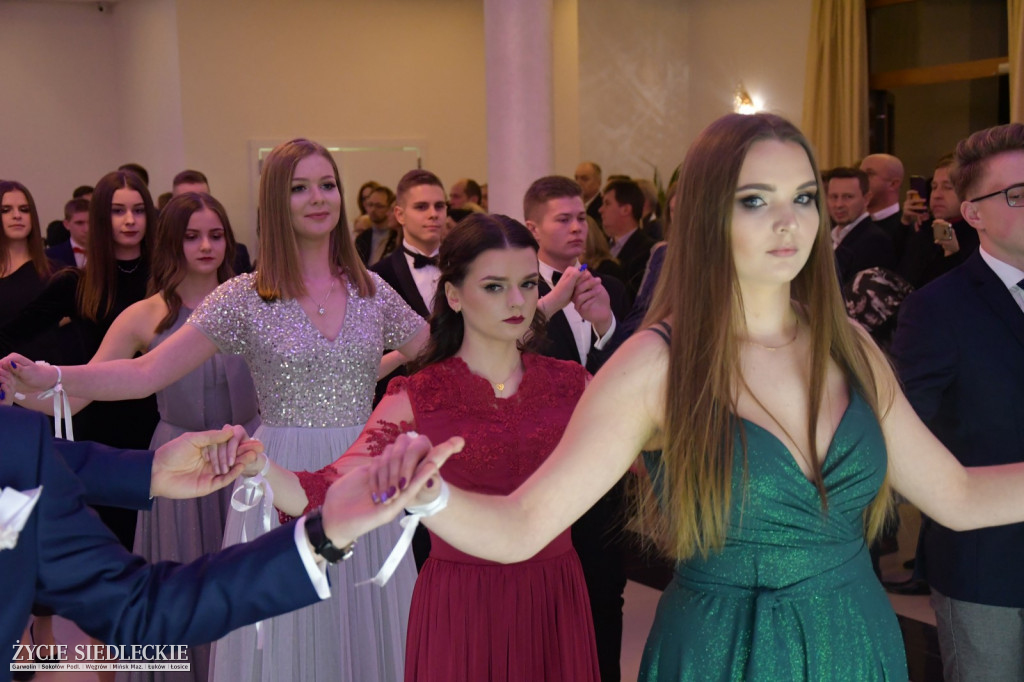 Studniówka w Prusie
