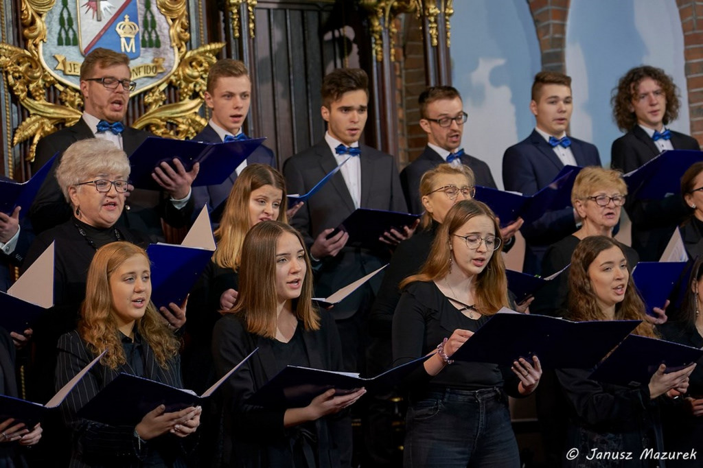 Kolędowali dla Kacperka Boruty