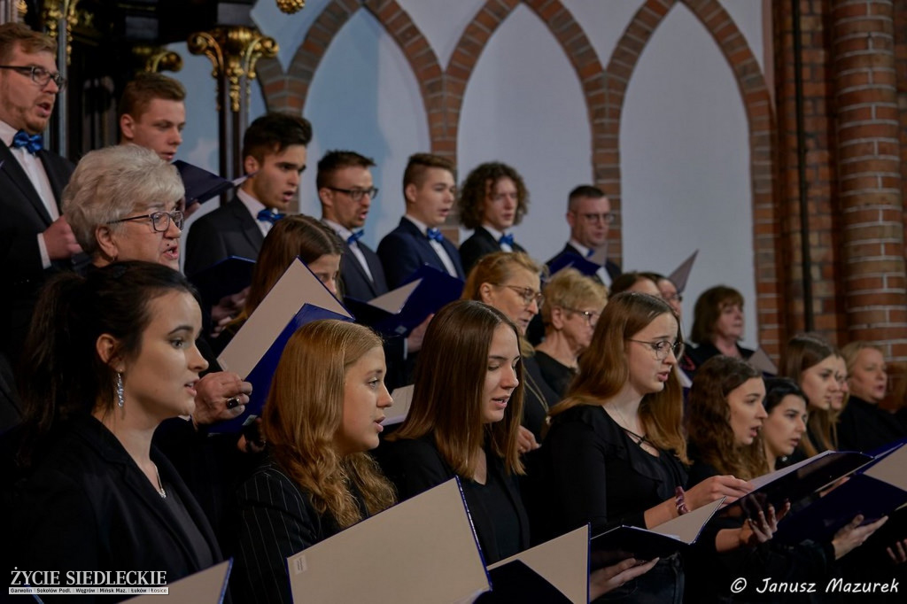 Kolędowali dla Kacperka Boruty