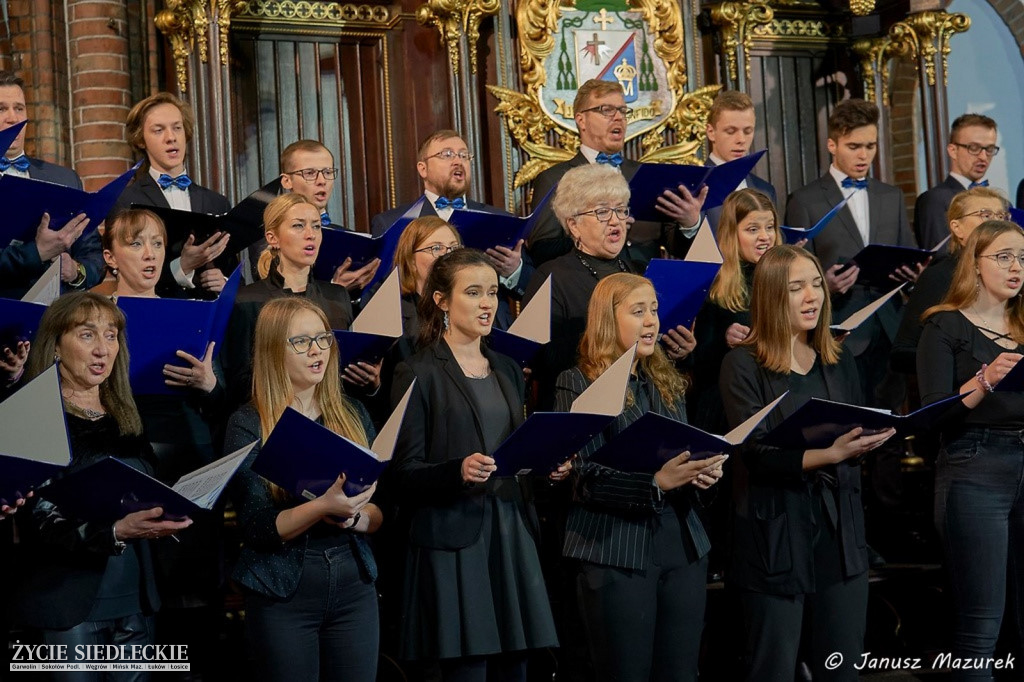 Kolędowali dla Kacperka Boruty