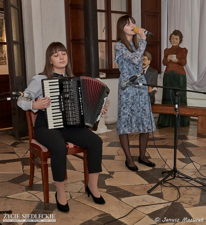 Wielkie kolędowanie w Reymontówce