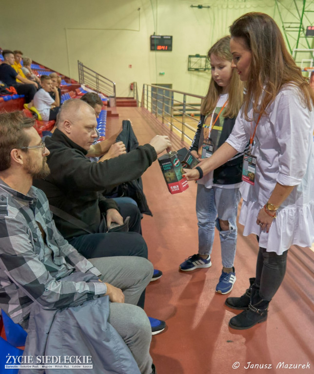 Wygrali i pomogli