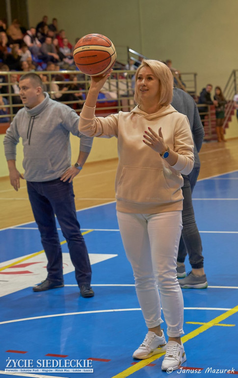 Wygrali i pomogli