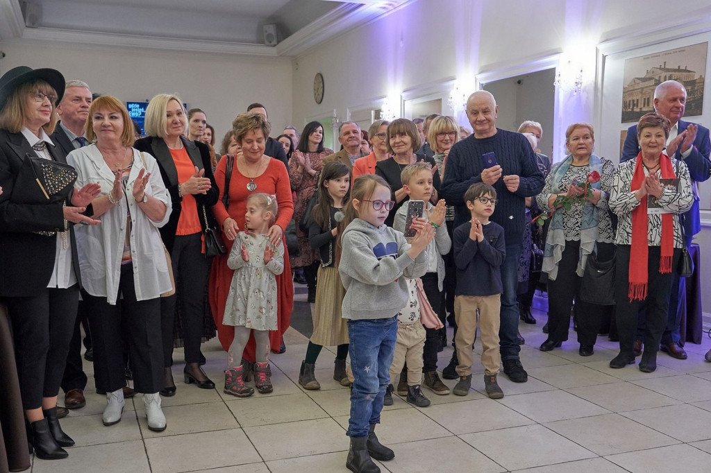 Witraże pędzlem malowane