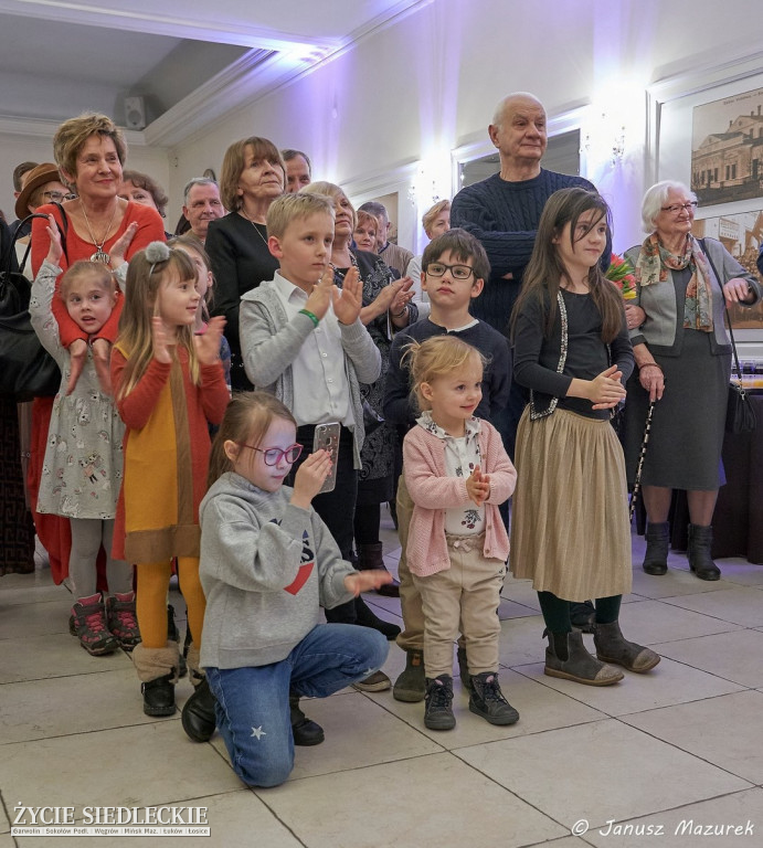 Witraże pędzlem malowane