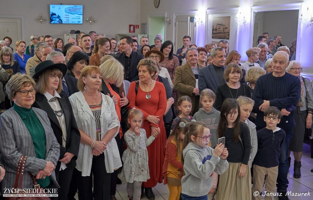 Witraże pędzlem malowane