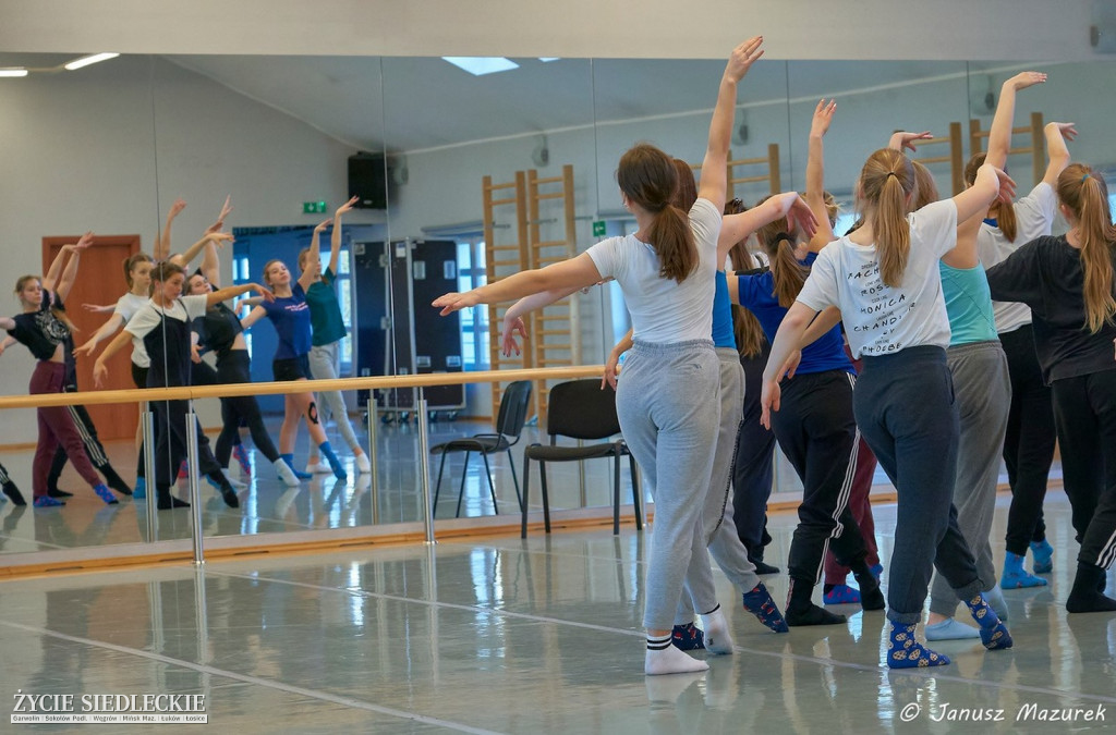 Luz Winter Dance Factory 2020