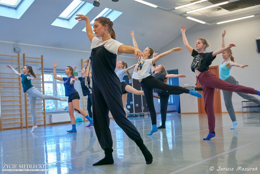 Luz Winter Dance Factory 2020