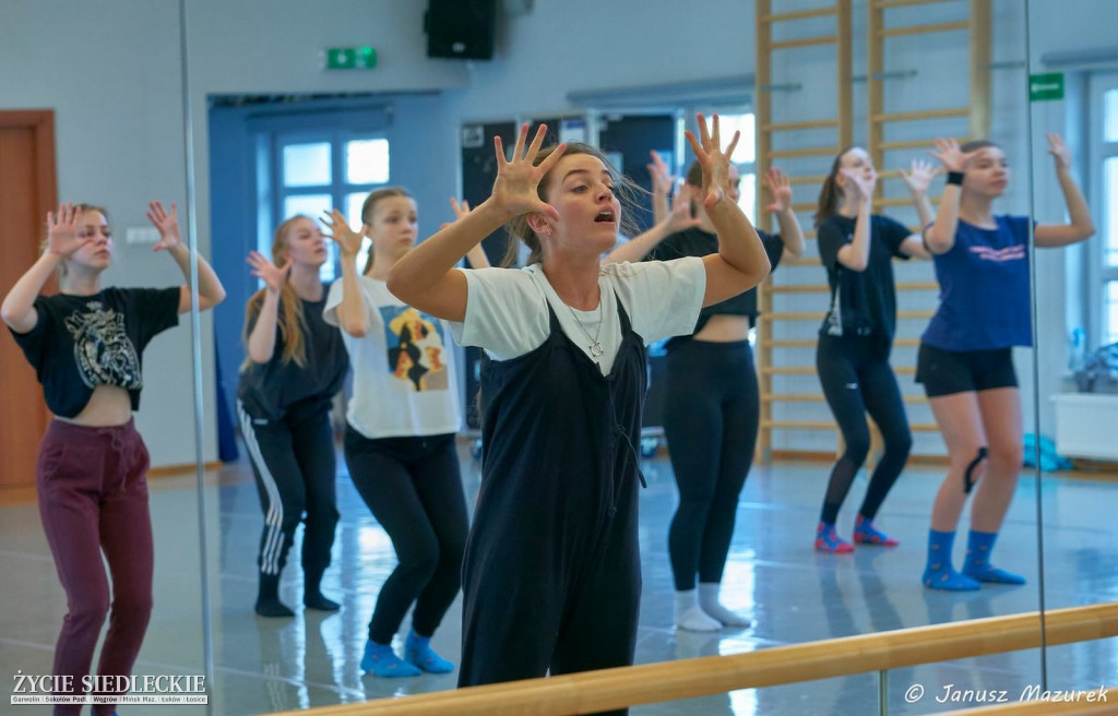 Luz Winter Dance Factory 2020