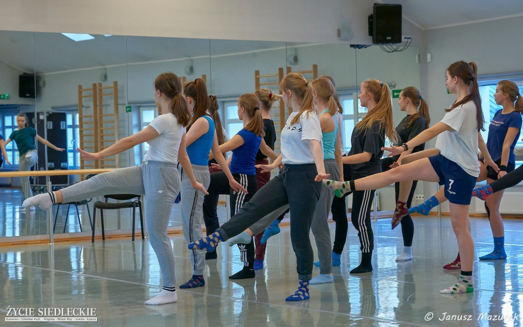 Luz Winter Dance Factory 2020