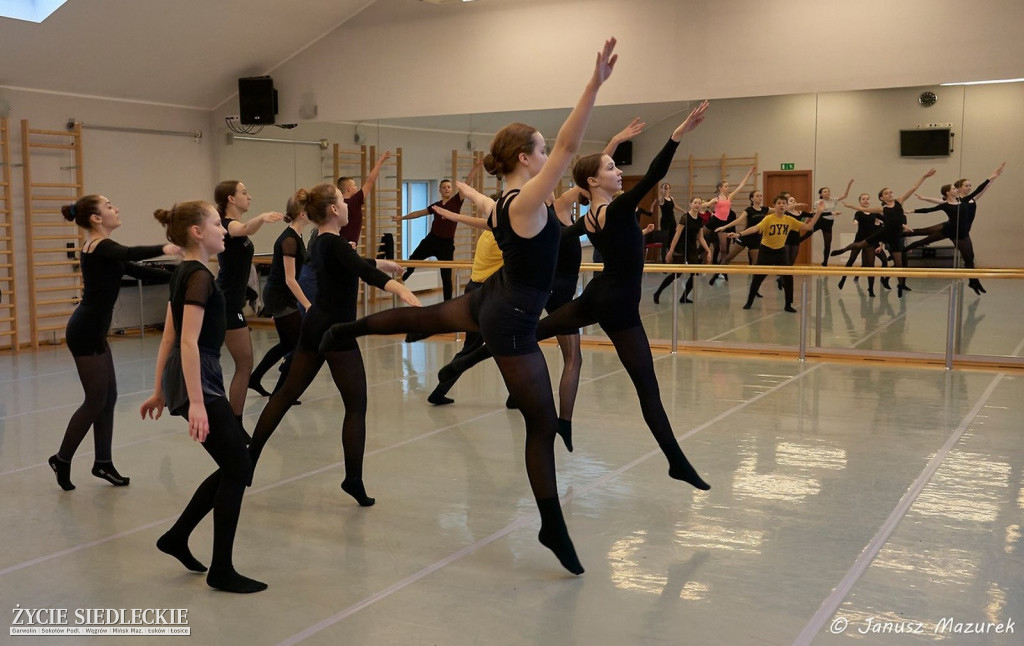 Luz Winter Dance Factory 2020