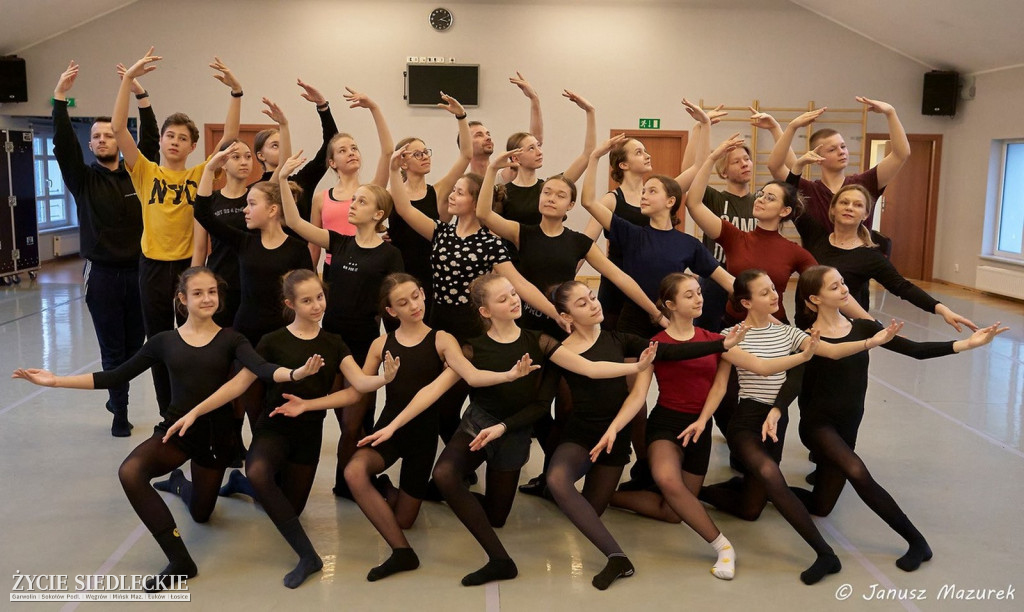 Luz Winter Dance Factory 2020