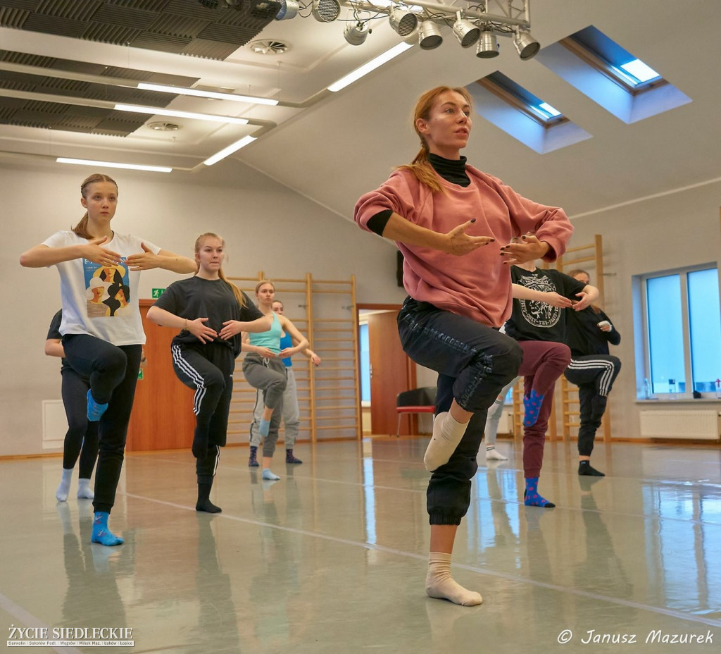 Luz Winter Dance Factory 2020