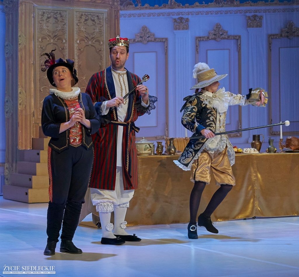 „Nowe szaty króla” Teatru ES