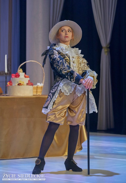 „Nowe szaty króla” Teatru ES