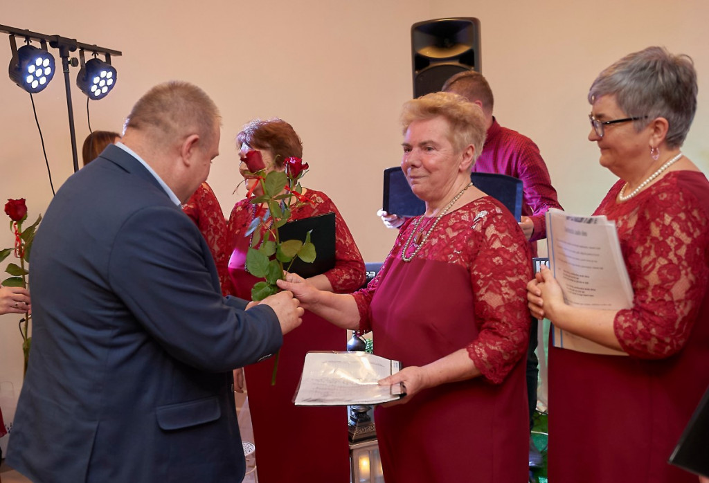 Dzień Kobiet z GOK Suchożebry