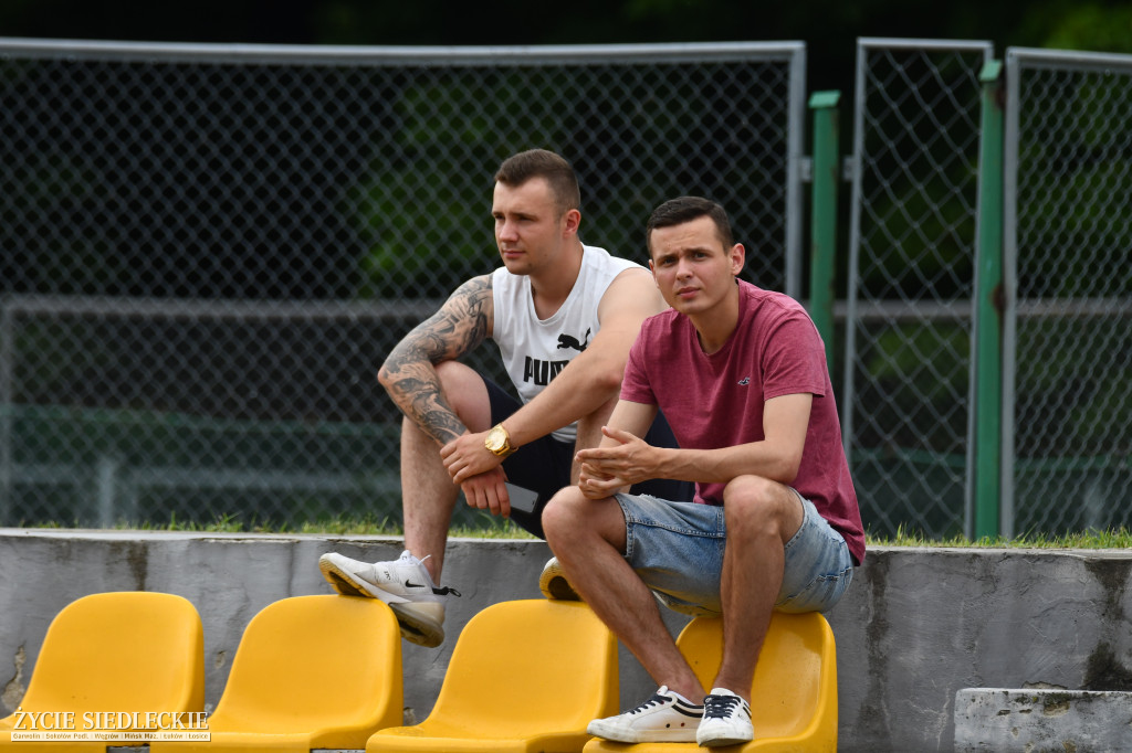 Bez bramek w Siedlcach