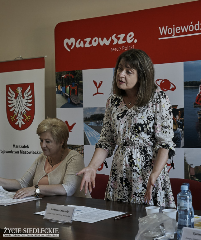 Podpisanie umów w Kotuniu