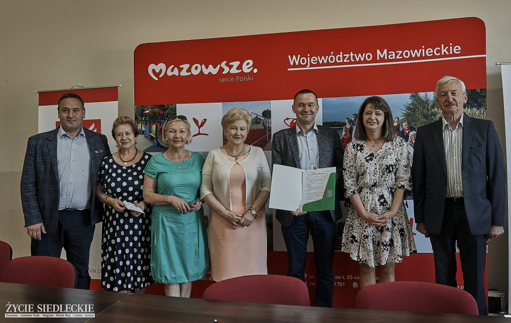 Podpisanie umów w Kotuniu