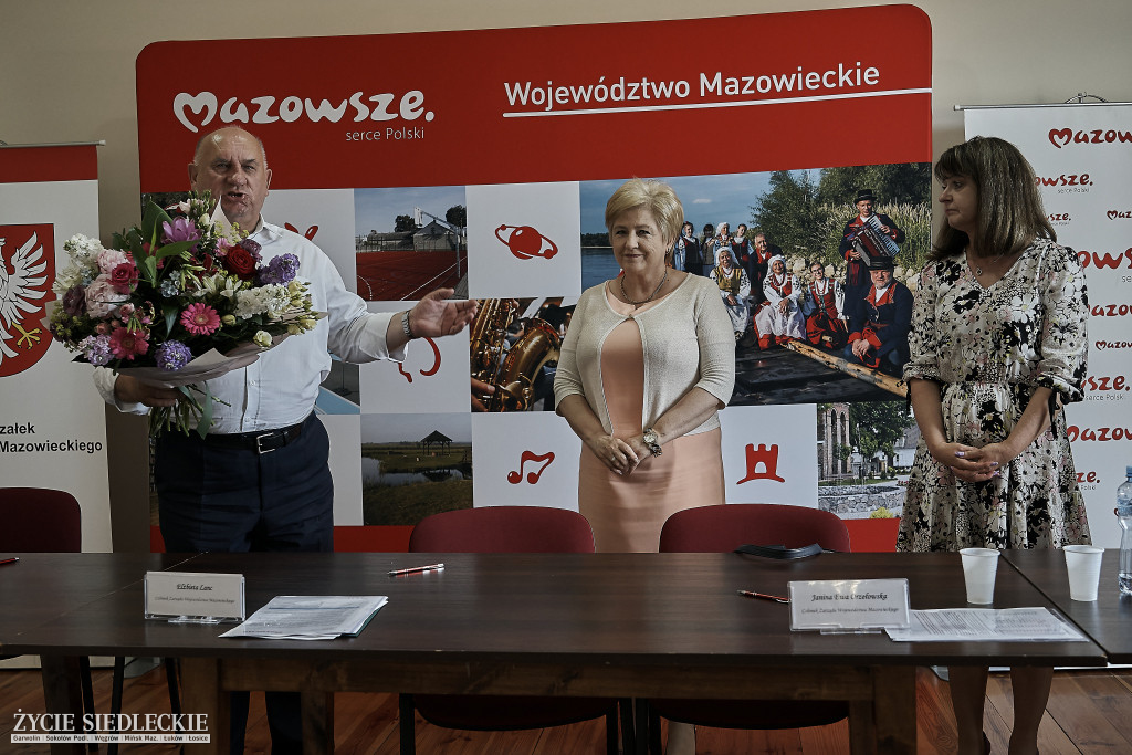Podpisanie umów w Kotuniu