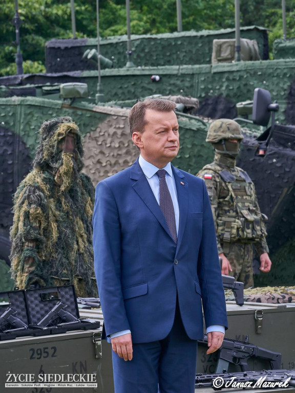 Minister Błaszczak odwiedził 18 Dywizję