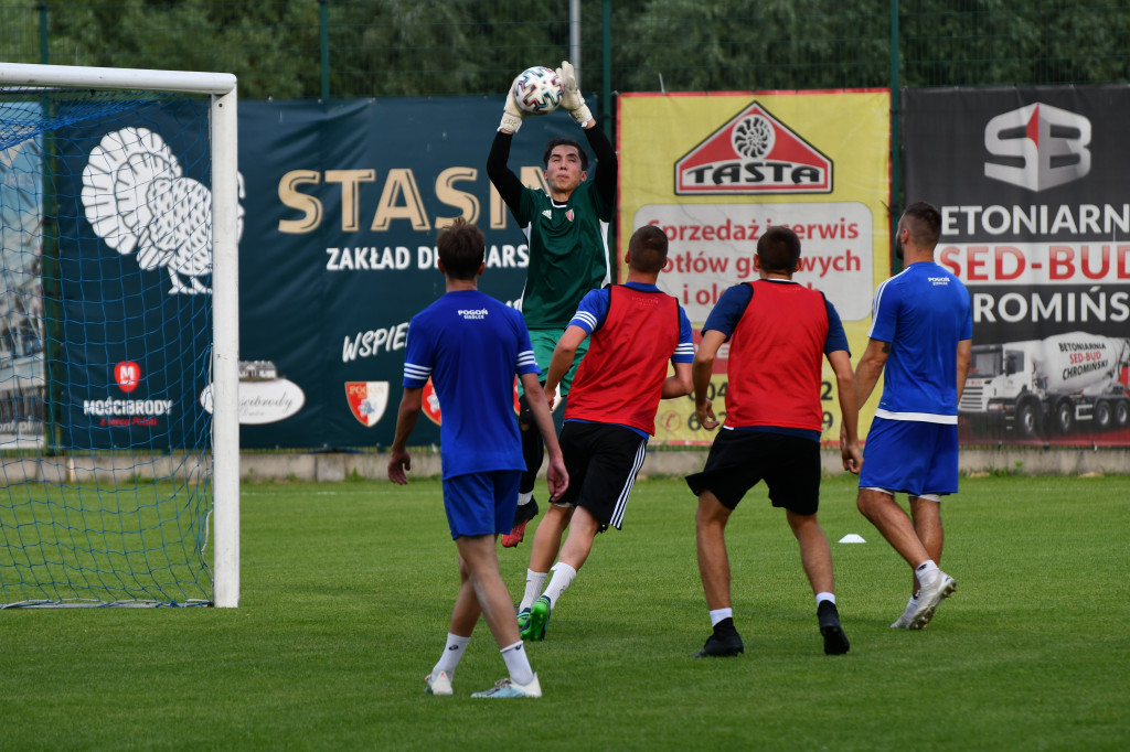 Pierwszy trening Pogoni