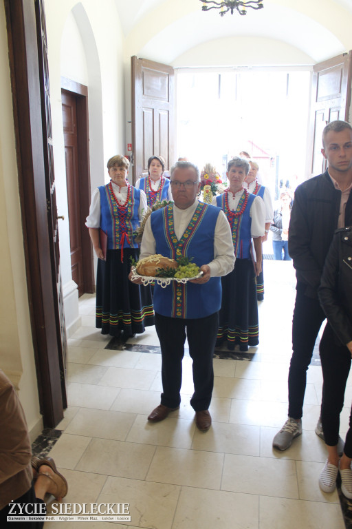 Msza dożynkowa w Starej Kornicy