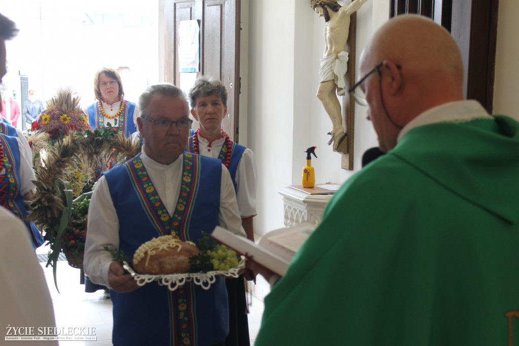 Msza dożynkowa w Starej Kornicy