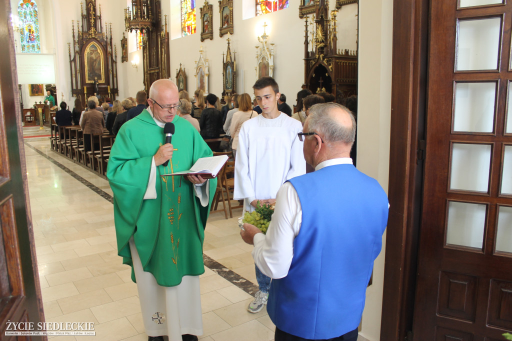 Msza dożynkowa w Starej Kornicy