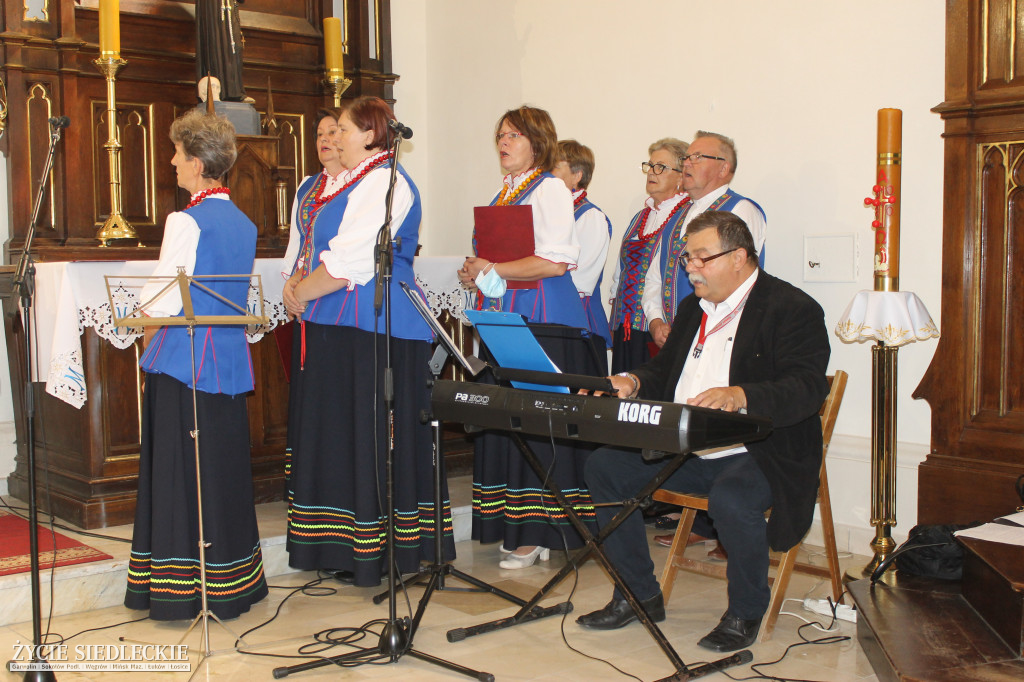 Msza dożynkowa w Starej Kornicy