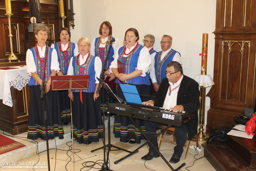 Msza dożynkowa w Starej Kornicy