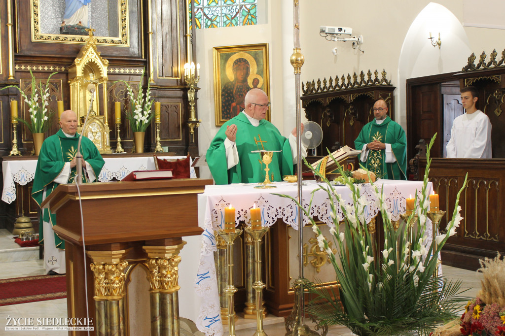 Msza dożynkowa w Starej Kornicy