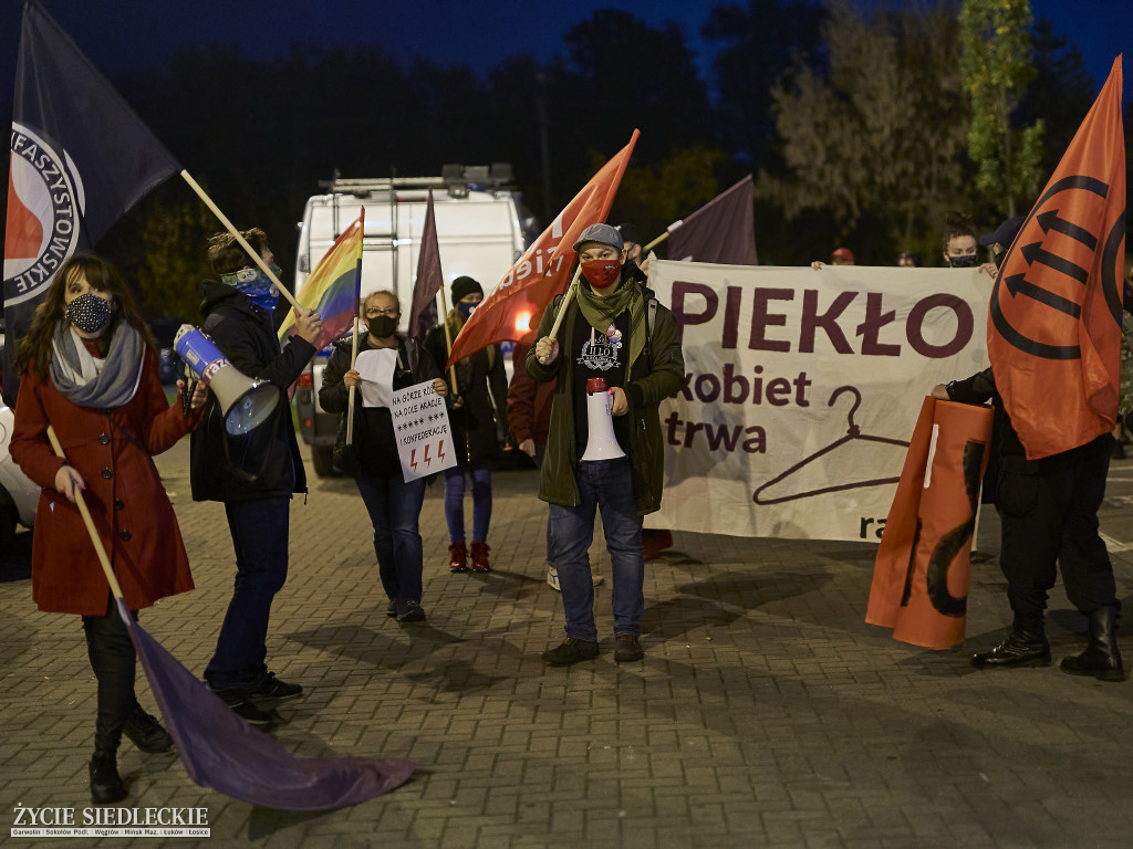 Rewolucja jest kobietą