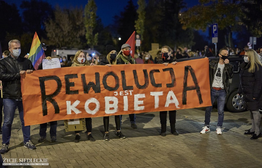 Rewolucja jest kobietą