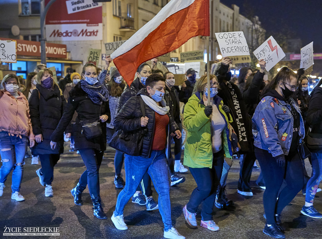 Rewolucja jest kobietą