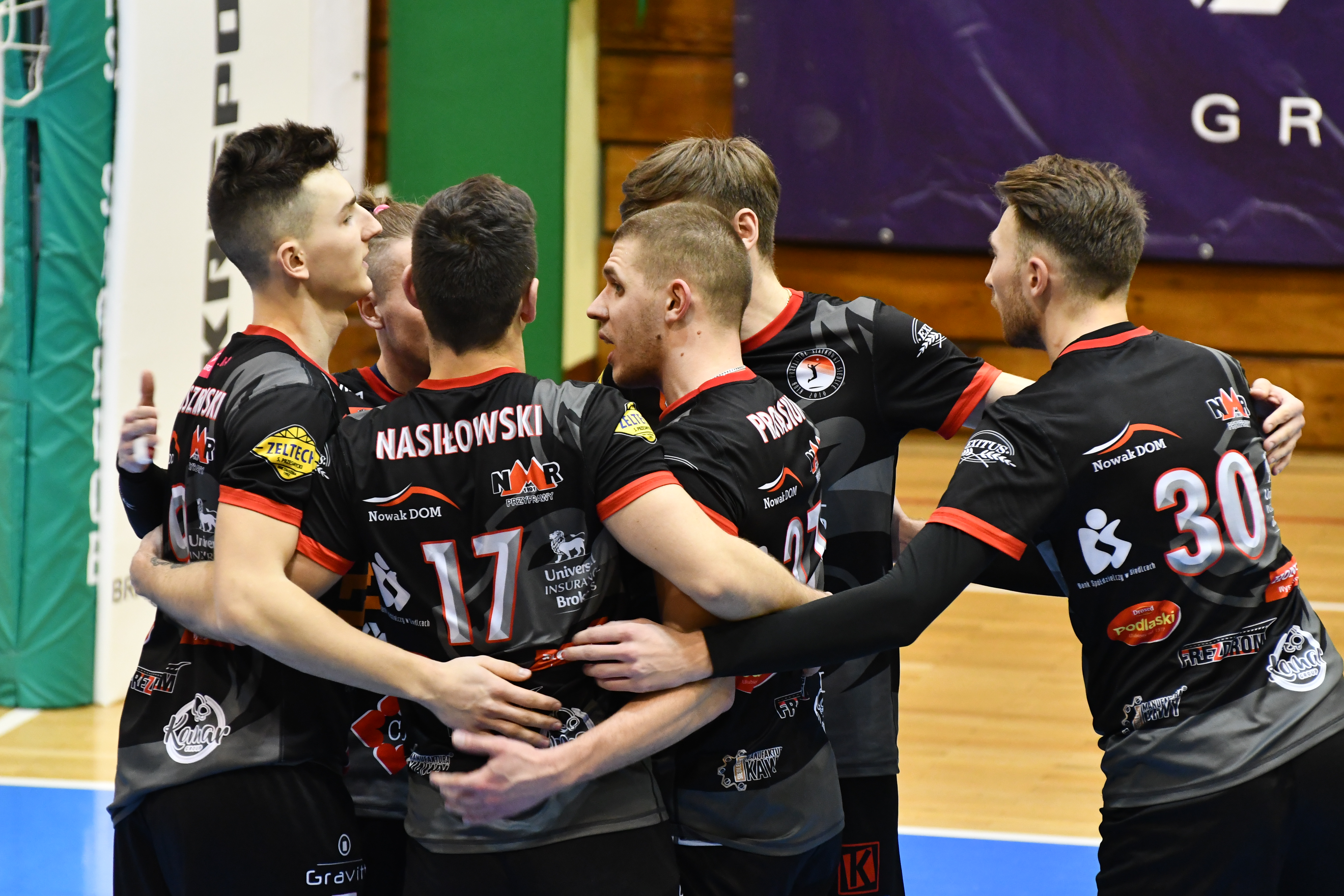 KPS II lepszy w starciu imienników