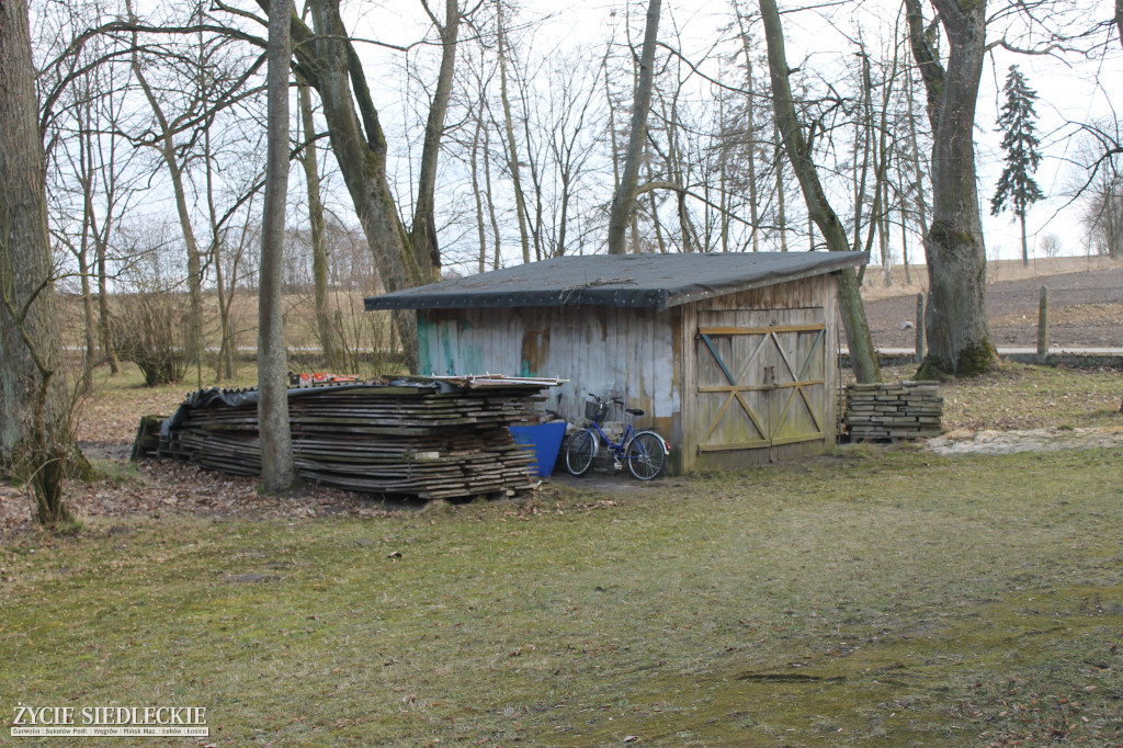 Park w Kobylanach przed rewitalizacją