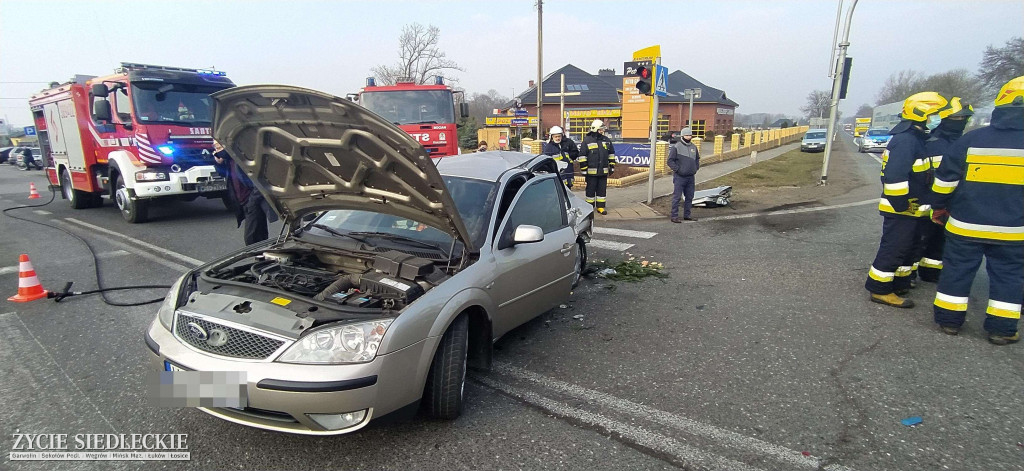 Jechali na pogrzeb, skasowała ich ciężarówka