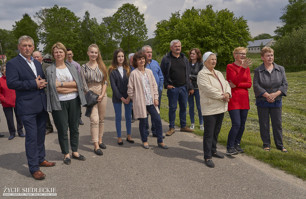 Odsłonięcie tablicy w Rzążewie
