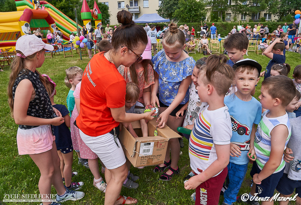 Rodzinny festyn pełen różnorodnych atrakcji