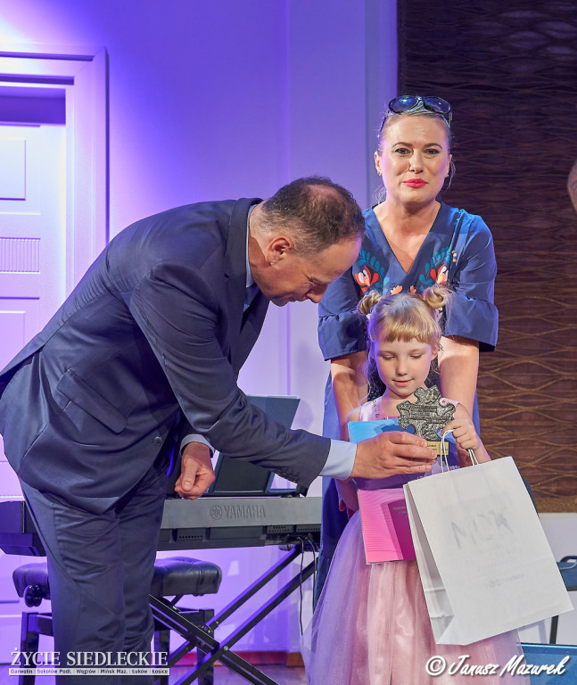 Laureaci konkursu z zakresu piosenki i teatru
