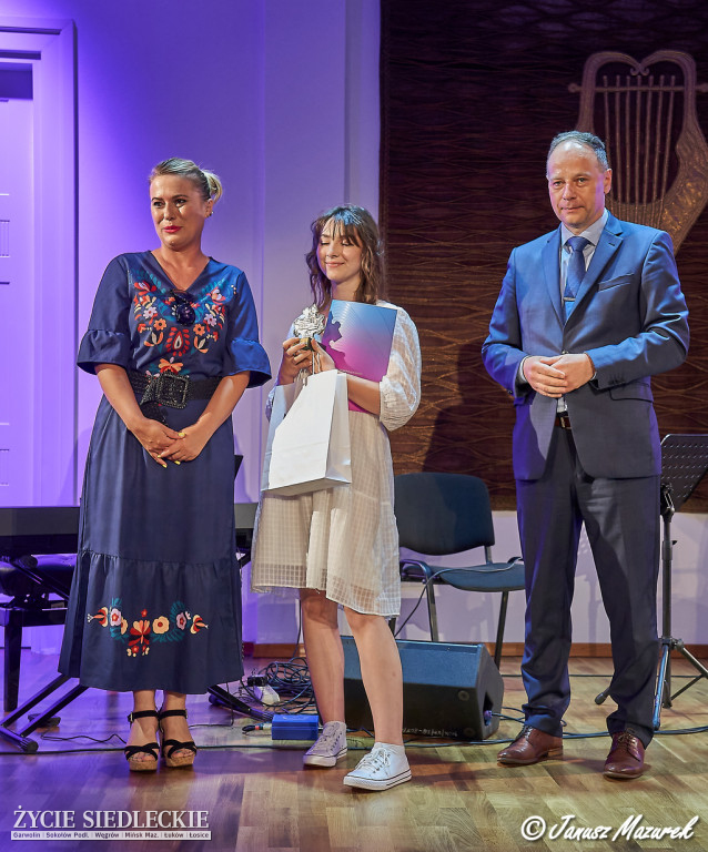 Laureaci konkursu z zakresu piosenki i teatru