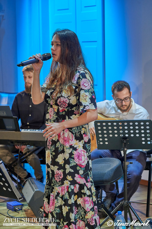 Laureaci konkursu z zakresu piosenki i teatru