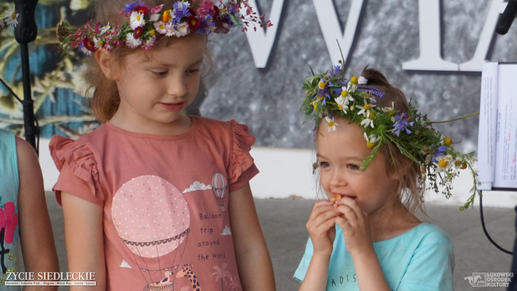 Kolorowe wianki popłynęły Krzną