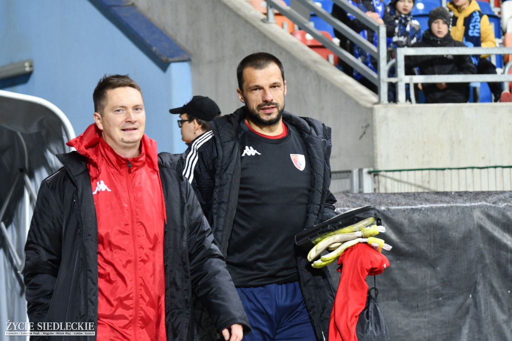 Pogoń przegrała z liderem