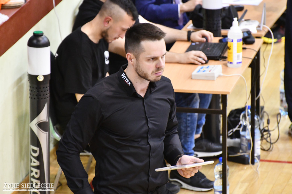 KPS przegrał z liderem